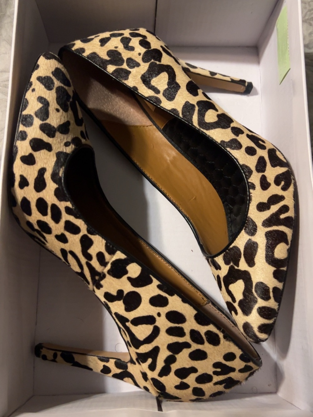 Dolce Vita Leopard Print Pointed Toe Pumps - Black & Tan